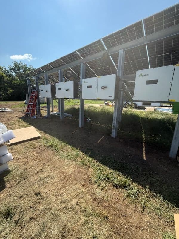 Gallery photos for Powering Ahead with Massive Solar Installation: Image #1